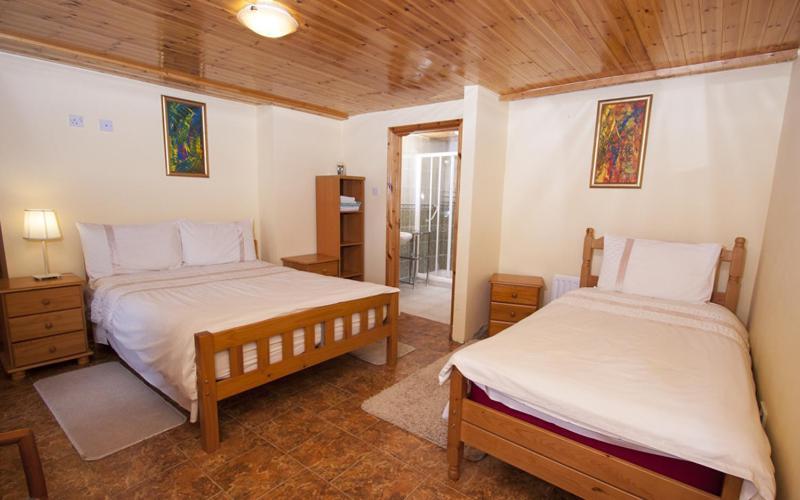 Beezies Self Catering Cottages Grange  Luaran gambar